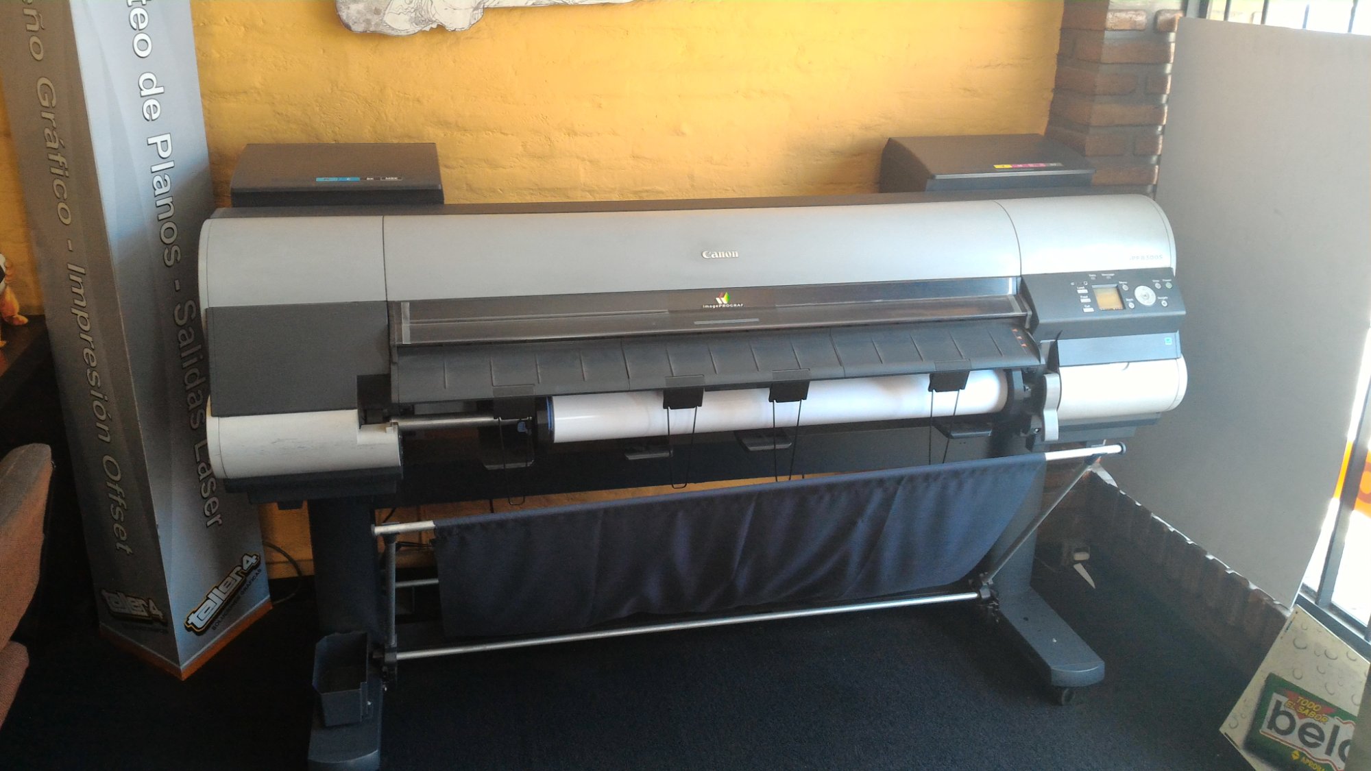 Plotter de gran formato Canon